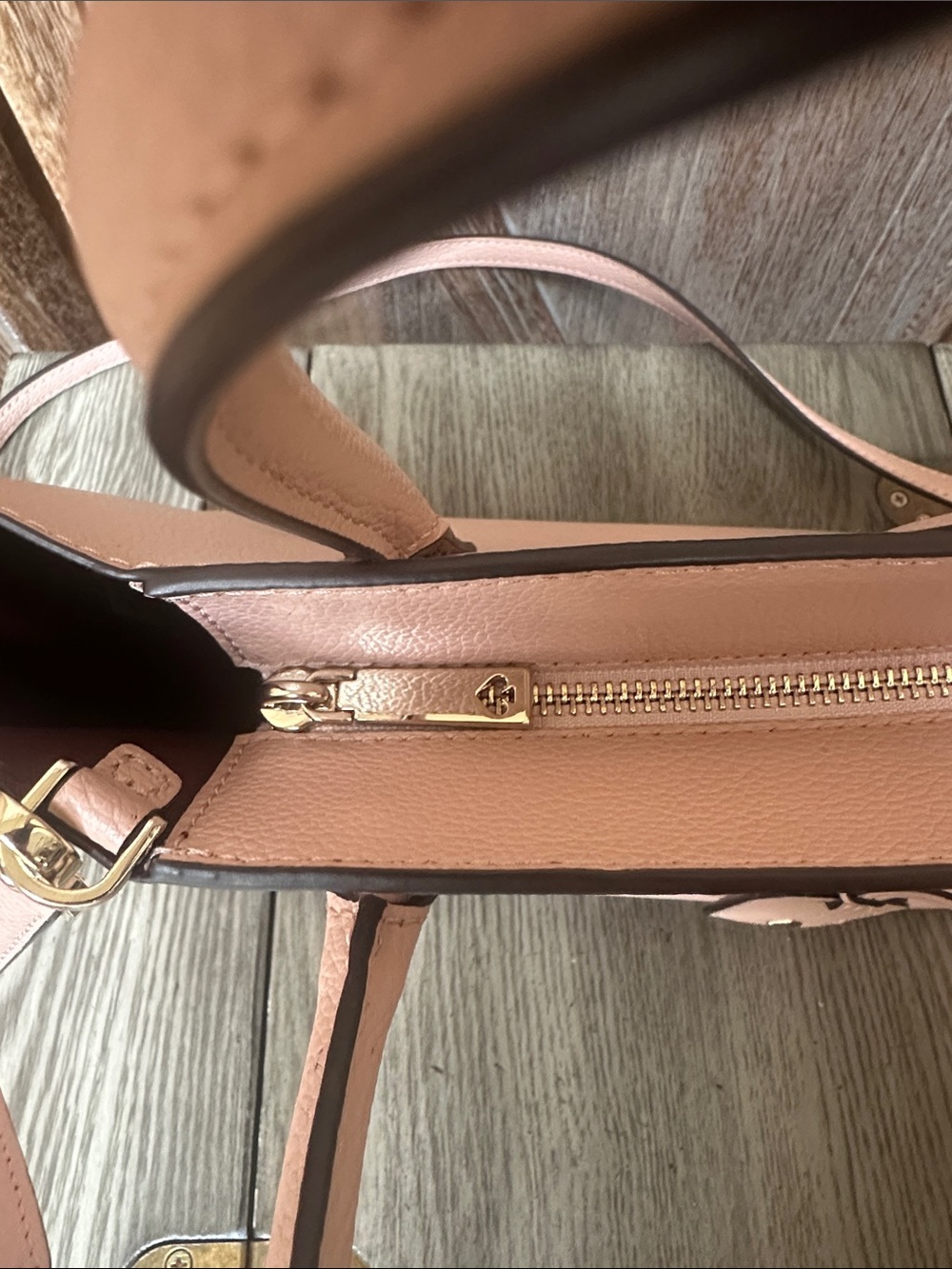 Kate Spade Small Satchel Light Pink Tote with Removable Crossbody Strap - Picture 7 of 16